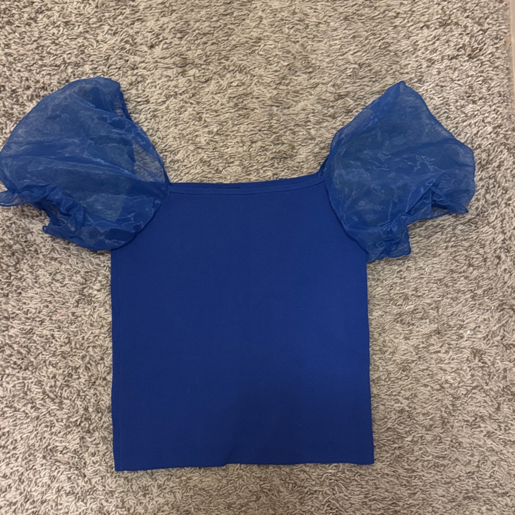 Revolve Top Size Small